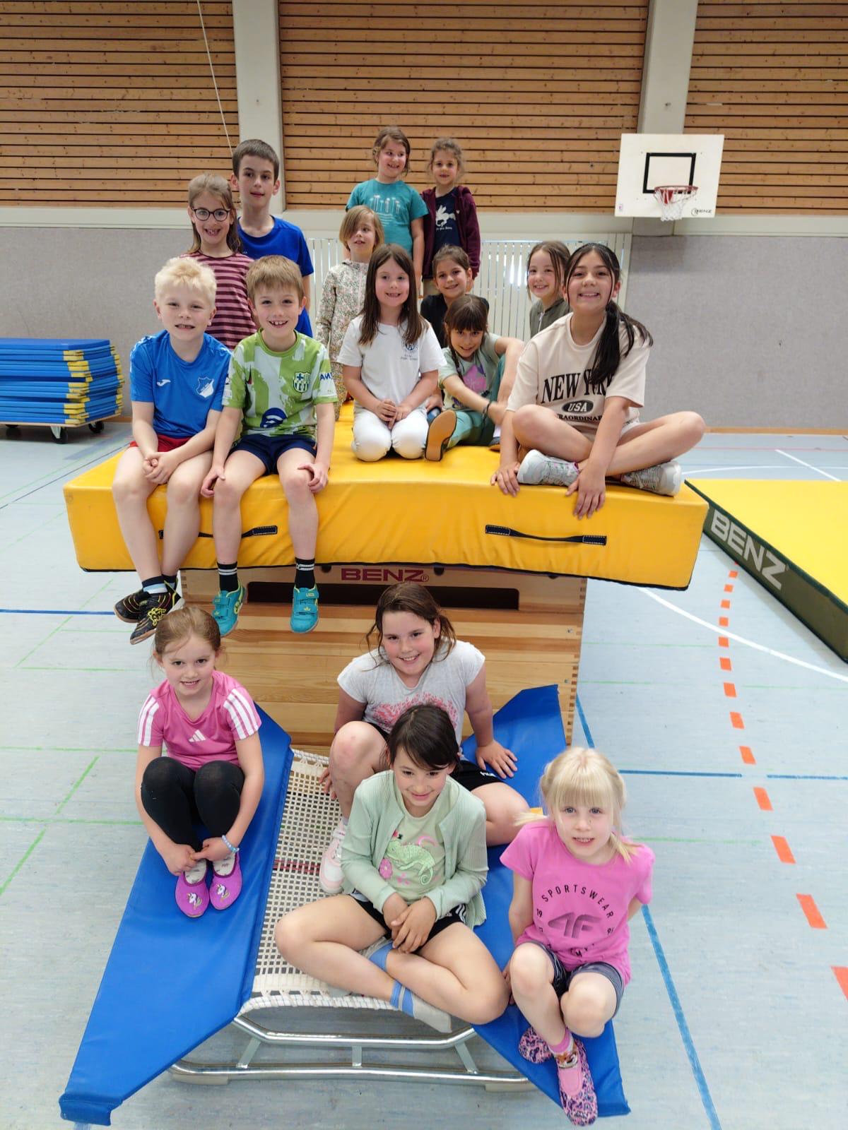 Kinderturnen für Kinder von 6 bis 10 Jahre Freitags